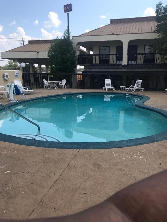 Baymont By Wyndham Macon I-75 Motel Екстериор снимка