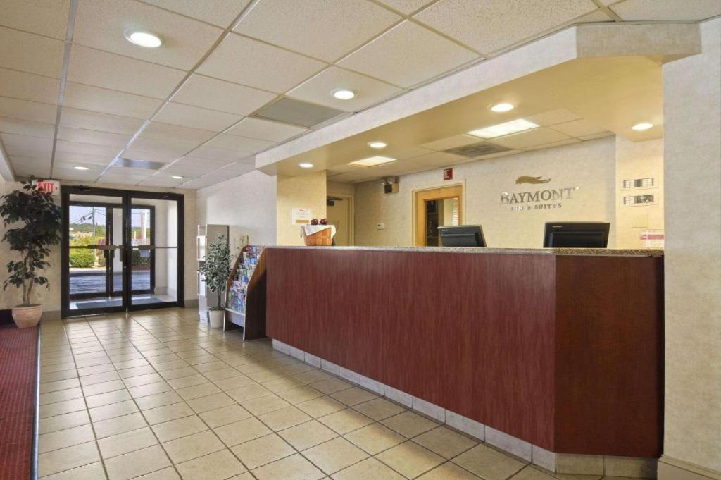 Baymont By Wyndham Macon I-75 Motel Екстериор снимка